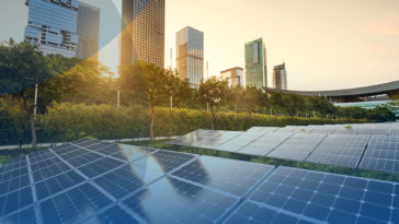 Energi Terbarukan Kontribusi U-Solar UOB Terhadap Agenda Keberlanjutan