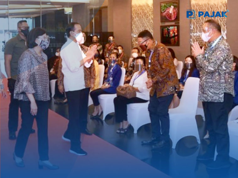 Presiden Pantau Vaksinasi di Bursa Efek Indonesia