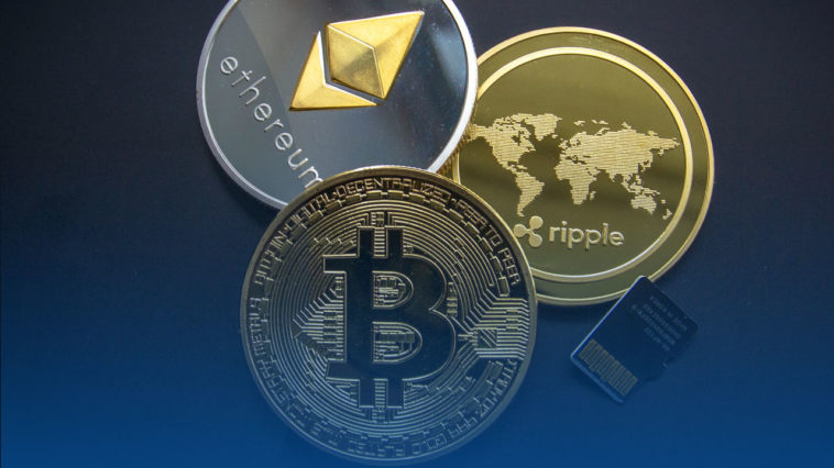 Bitcoin Melemah, Ethereum dan Cardano Menguat