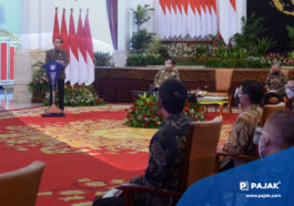 Jokowi Minta Polri, Kominfo, OJK Tindak Tegas Pinjol Ilegal