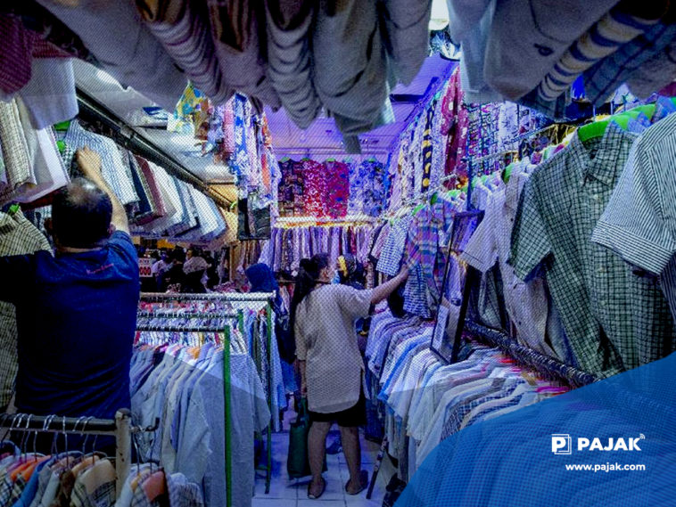Pemerintah Kenakan Tambahan Bea Masuk Pakaian Impor