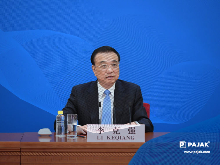 Cina akan pangkas pajak