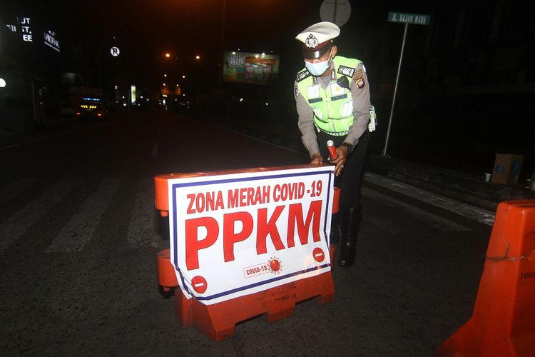 Skenario Hadapi Perkembangan COVID-19 Luar Jawa-Bali