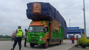 Jalan Raya Bebas Truk ODOL Logistik Tahun 2023