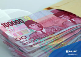 Memanfaatkan THR untuk Tabungan