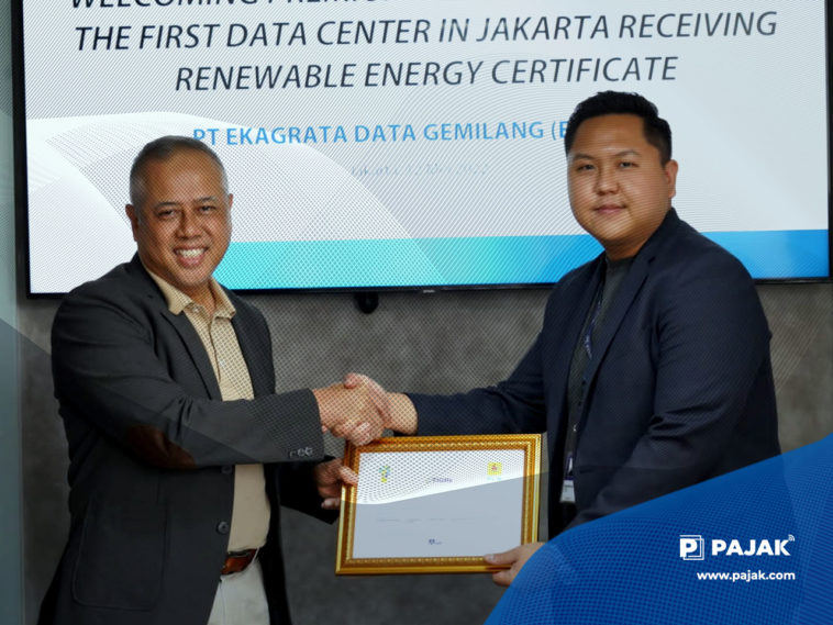 PLN Beri Sertifikat