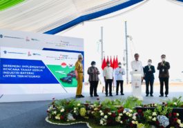 Industri Baterai Listrik
