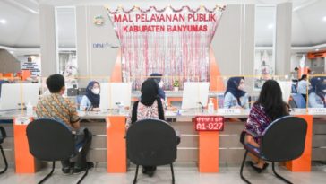 Urus Akta Kelahiran