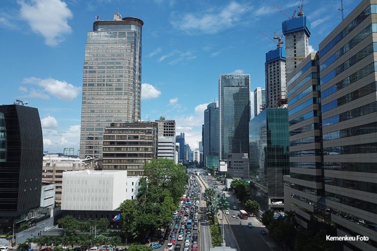 Neraca Perdagangan Nasional Surplus