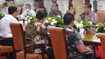 Vaksinasi “Booster” Jadi Syarat