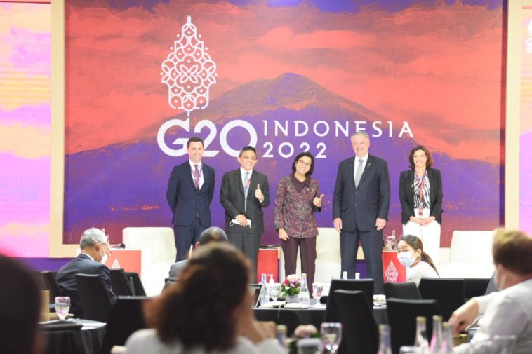 Pilar Pajak Global