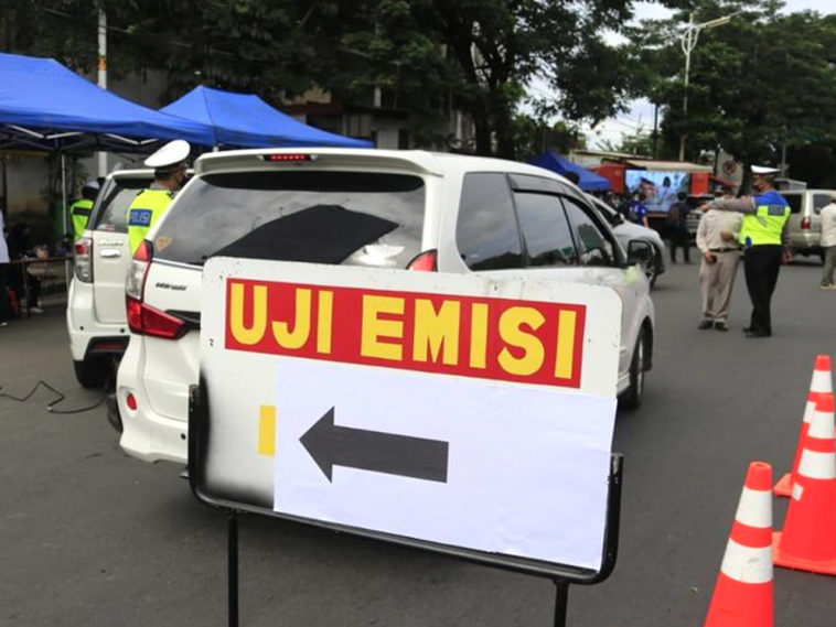 Kendaraan Tak Lulus Uji Emisi
