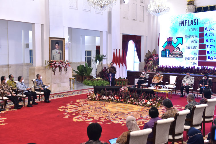 Turunkan Harga Tiket Pesawat