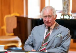 Raja Charles III Dibebaskan