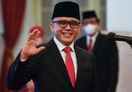 Azwar Anas Dilantik