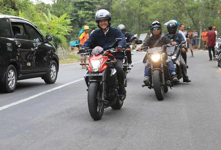 Ganjar Ajak Masyarakat
