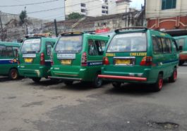 Pajak Kendaraan Umum Dihapus