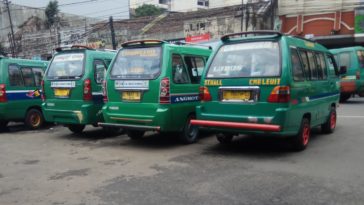 Pajak Kendaraan Umum Dihapus