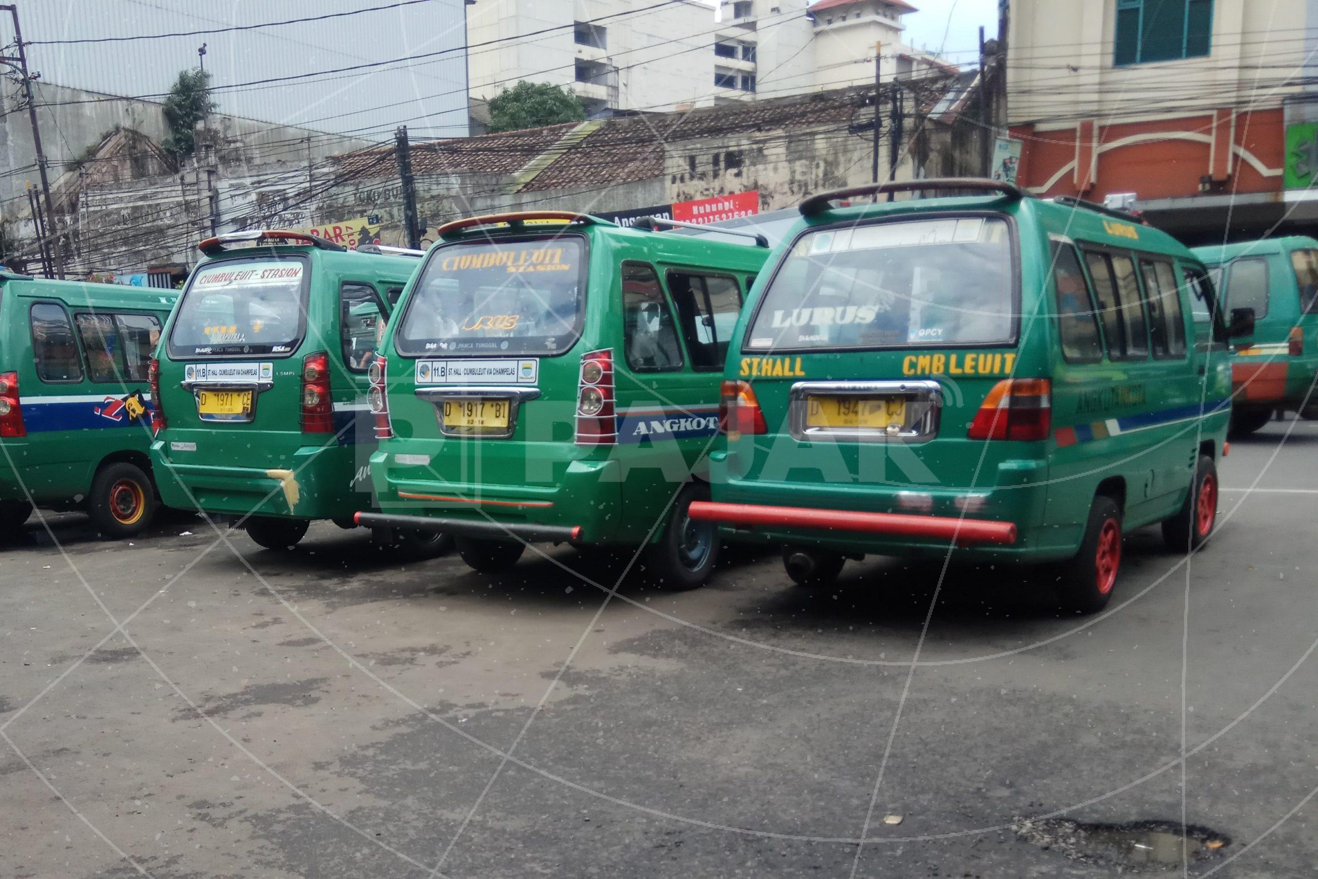 Pajak Kendaraan Umum Dihapus