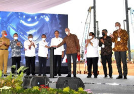 Jokowi Resmikan Pabrik Pipa