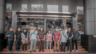 DJP Jaksel I Serahkan Tersangka Faktur Pajak Fiktif