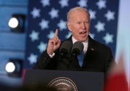 Joe Biden Kenakan Pajak Tinggi Perusahaan Migas