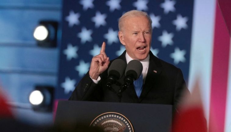 Joe Biden Kenakan Pajak Tinggi Perusahaan Migas