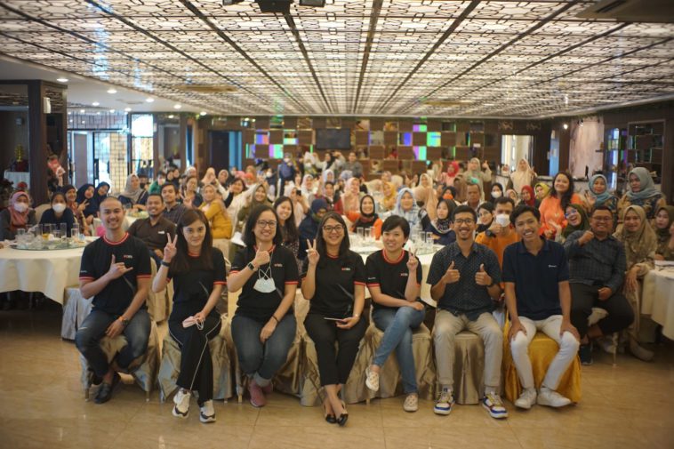 Literasi Keuangan UMKM Melalui Kedai Belajar
