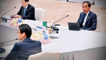 Jokowi Serukan Dua Sektor Prioritas