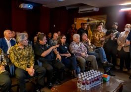 Airlangga Promosi KEK Batam kepada Dubes AS