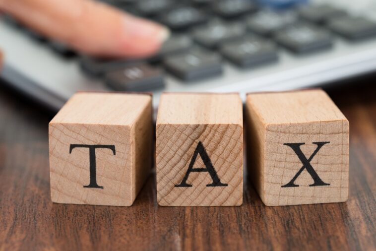 faktor yang mempengaruhi penerimaan pajak