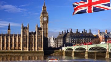 Inggris Naikkan Pajak untuk Atasi Inflasi