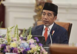 Pemerintah Cabut Kebijakan PPKM Mulai Hari Ini