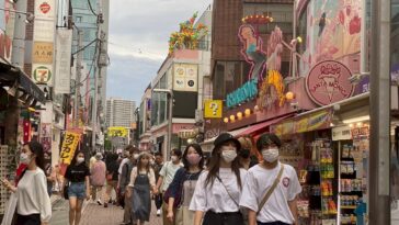 Taiwan Bagikan Uang Tunai ke Semua Warga