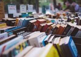 Buku yang Dibebaskan Bea Masuk