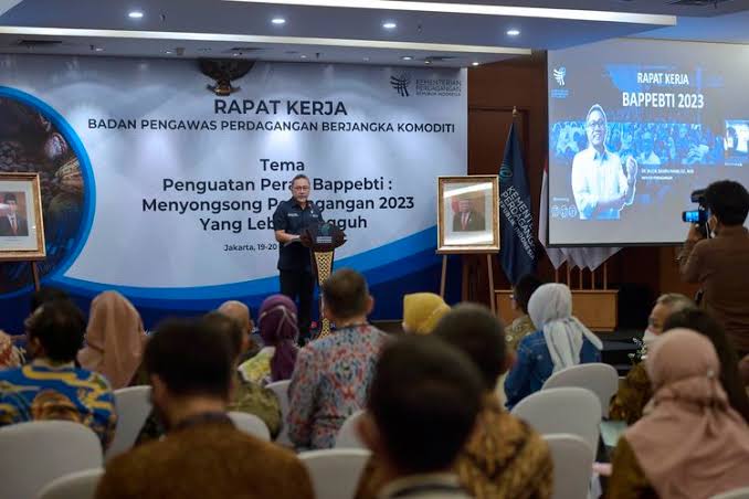 Pengawasan dan Pengelolaan Aset Kripto Dialihkan ke OJK