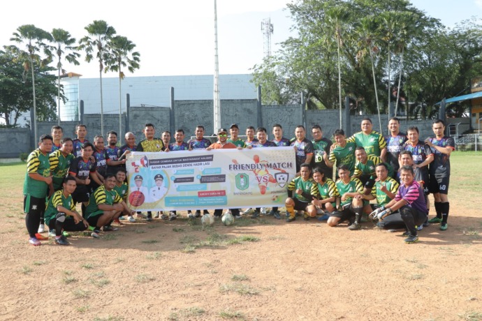 Sosialisasi Kepatuhan Pajak Sambil Gelar Pertandingan Sepak Bola