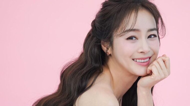 Kim Tae-hee pajak