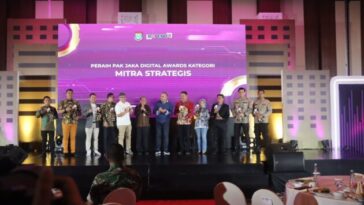Pemkab Tangerang Beri Penghargaan