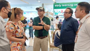 Dirjen Pajak Beri Konsultasi Pajak di Pojok Pajak