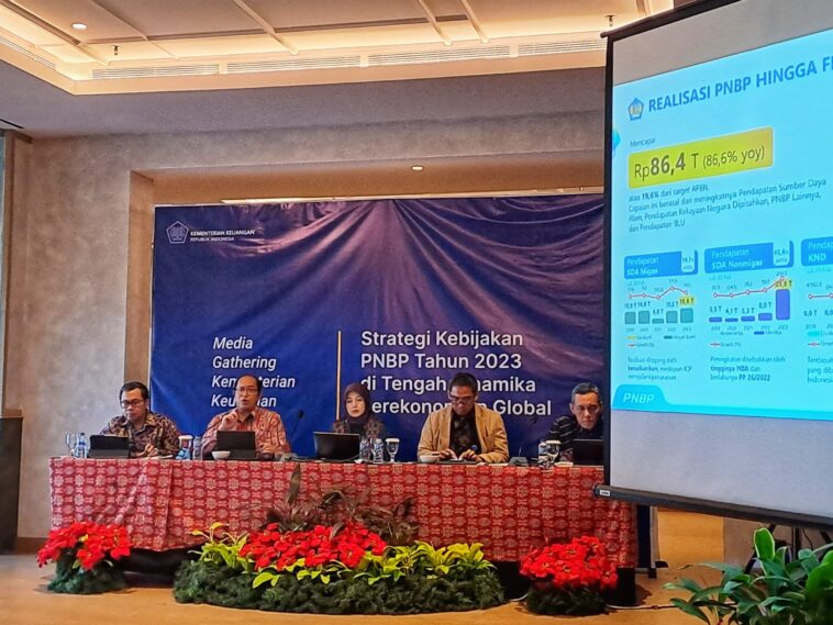 Kinerja PNBP Dipengaruhi Tren Harga Komoditas