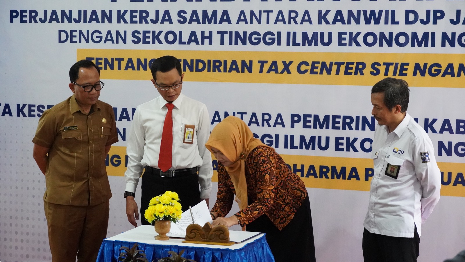 djp resmikan Tax Center STIE Nganjuk