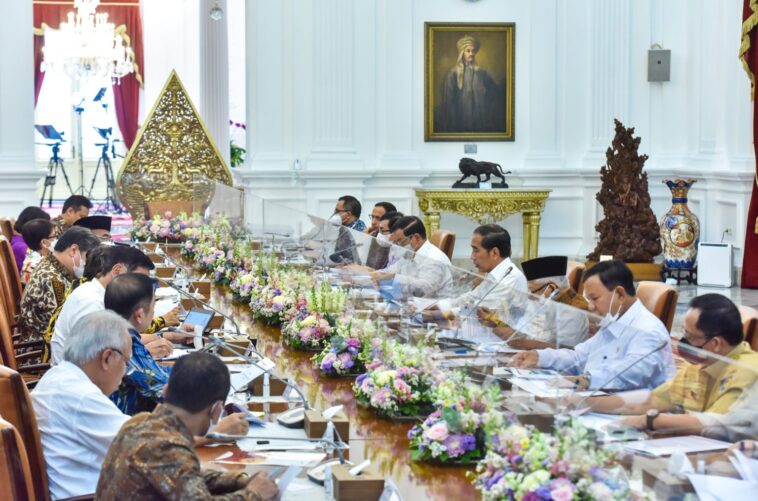 Pertumbuhan Ekonomi Harus Capai 6 Persen