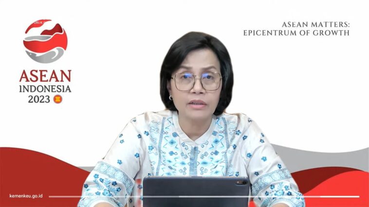 Seleksi 2 Pejabat Baru OJK