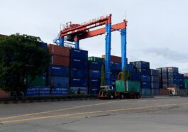 Pelindo Tingkatkan Efisiensi