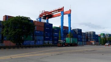 Pelindo Tingkatkan Efisiensi