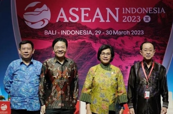 Sri Mulyani dan Menkeu Thailand