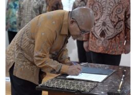 Sri Mulyani Lantik Ketua dan Wakil Komwasjak