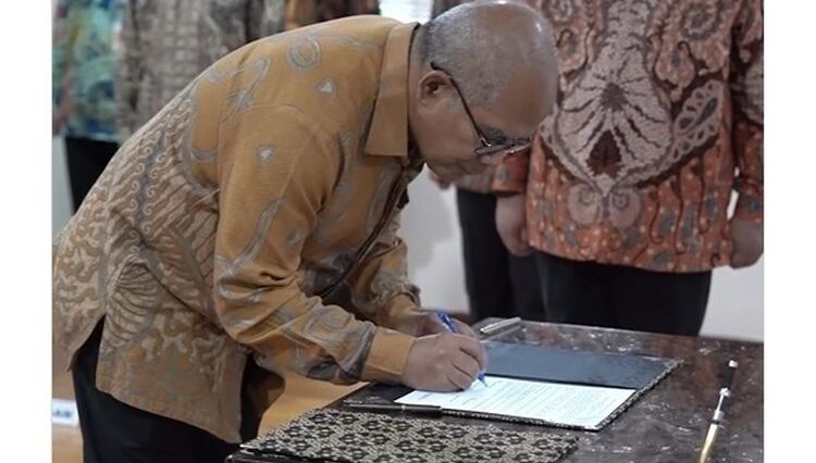 Sri Mulyani Lantik Ketua dan Wakil Komwasjak