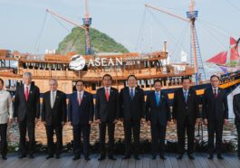 jokowi asean episentrum